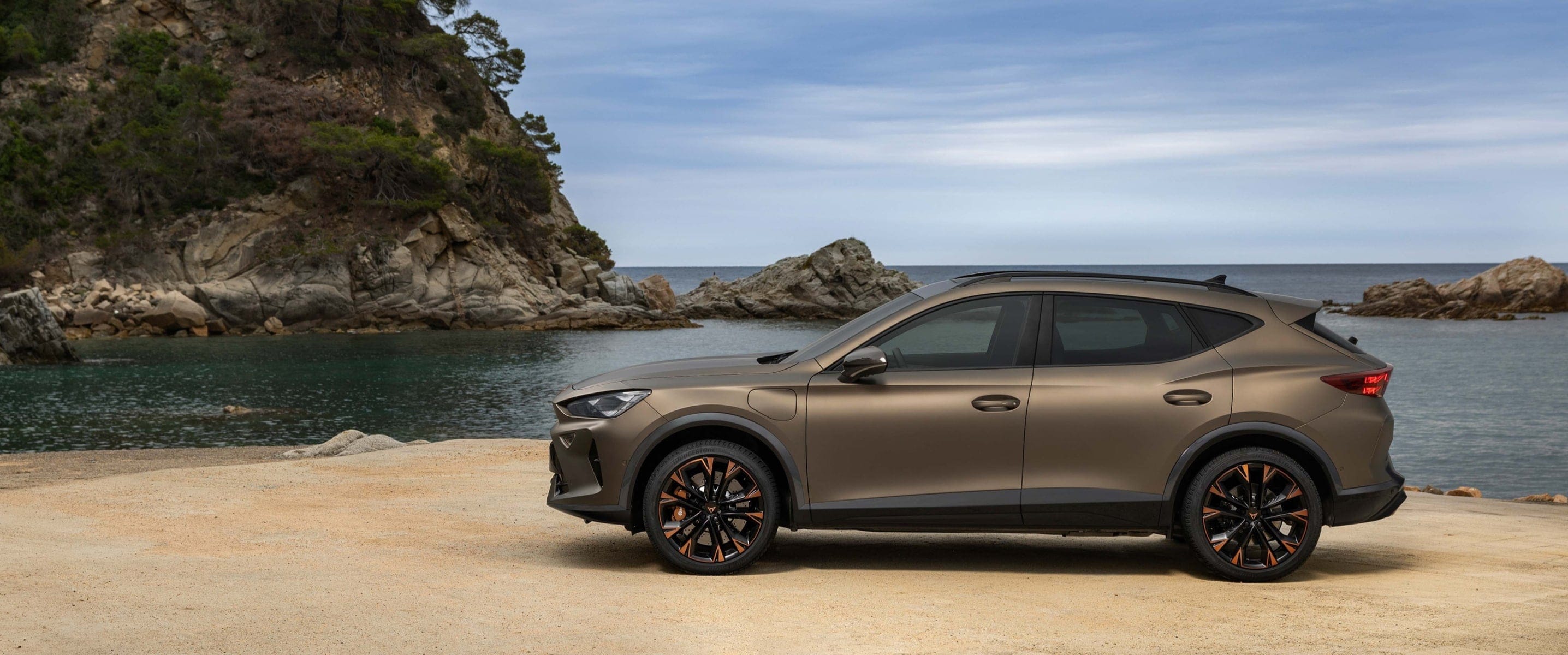 Nuevo CUPRA Formentor VZ bronce century mate