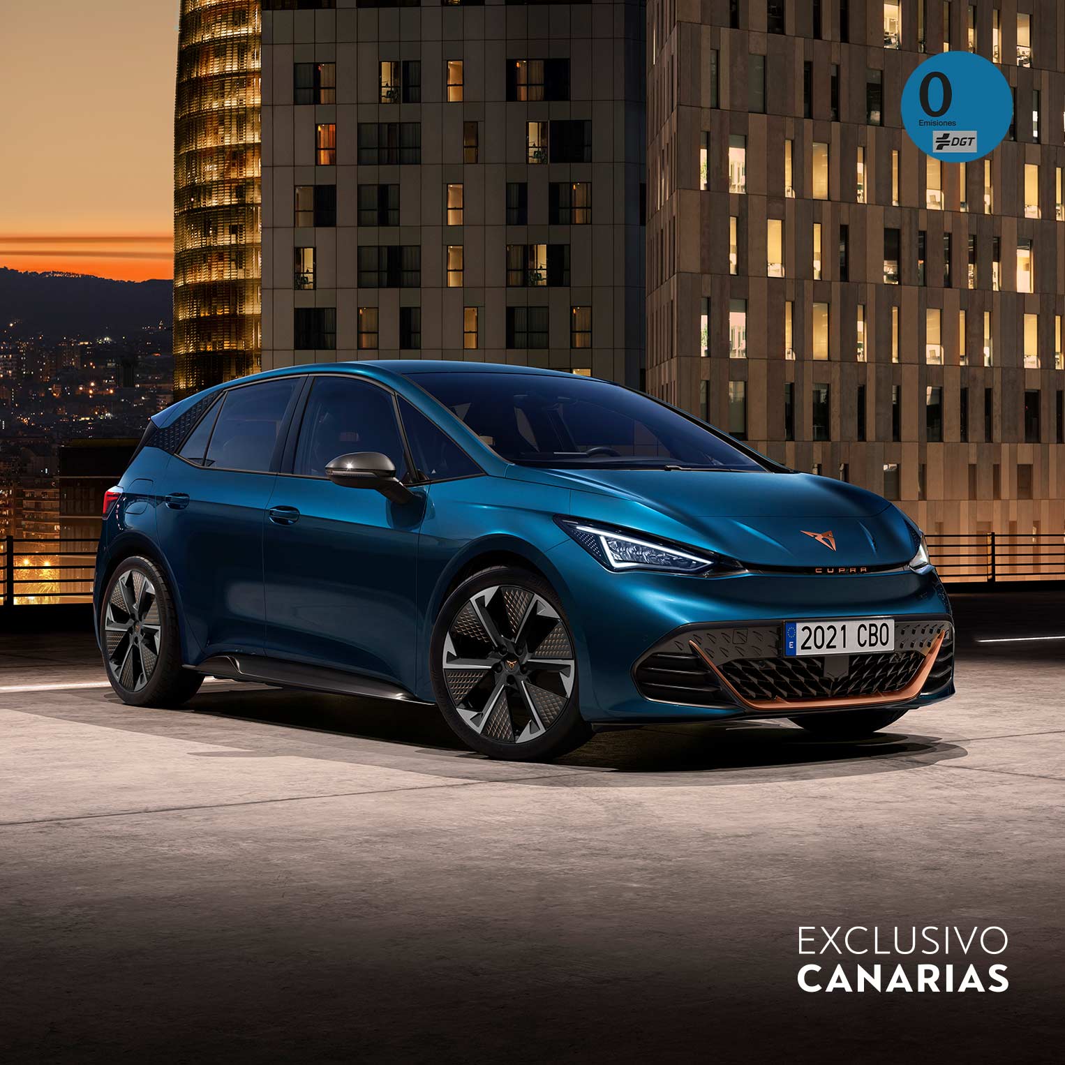 CUPRA Born 100% eléctrico en color azul lava