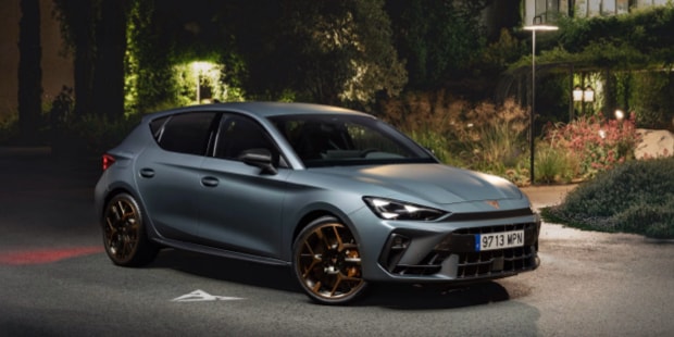 Nuevo CUPRA León e-Hybrid Enceladus grey mate