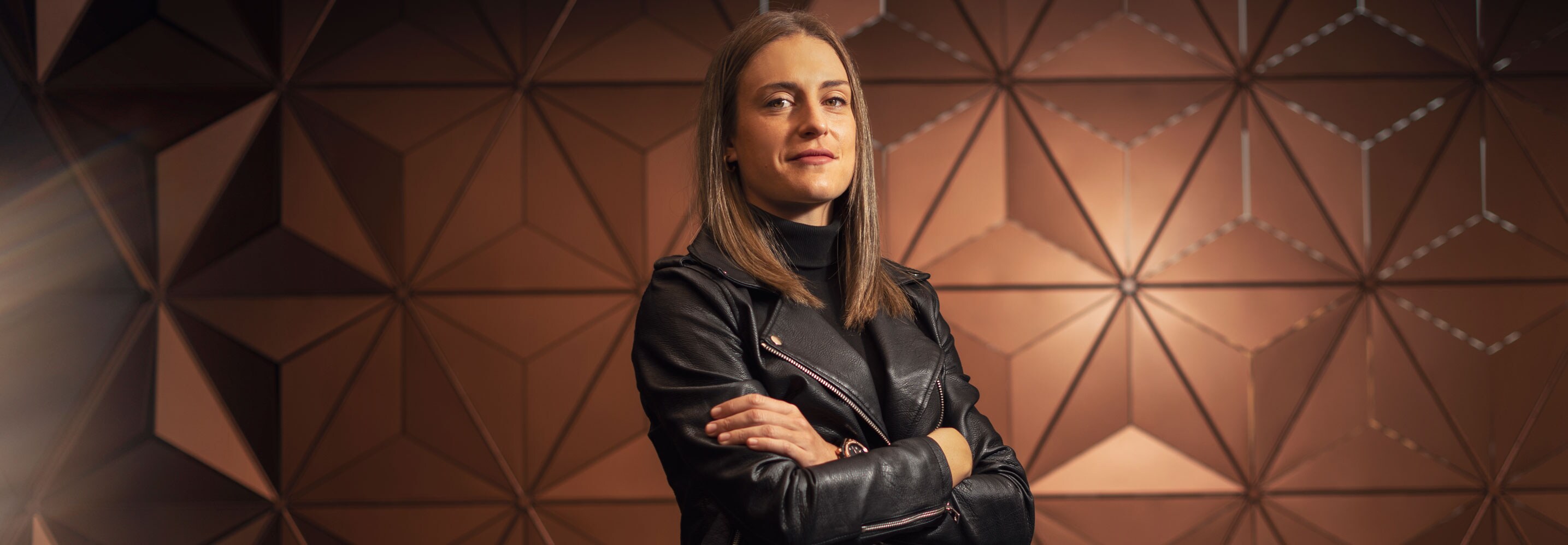 alexia-putellas-standing-nexto-to-cupra-born