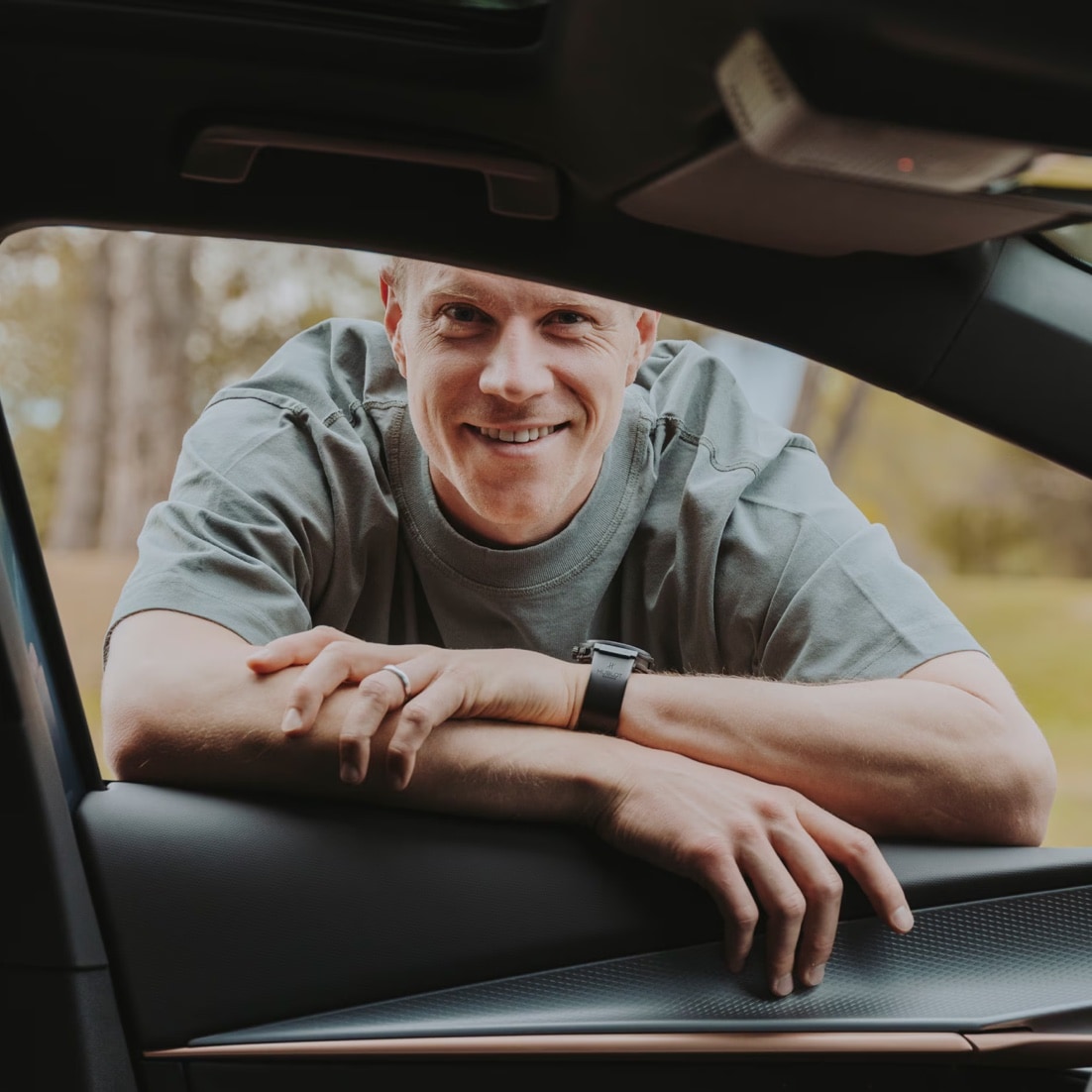 Marc ter Stegen junto al nuevo CUPRA Tavascan Marc ter Stegen junto al nuevo CUPRA Tavascan