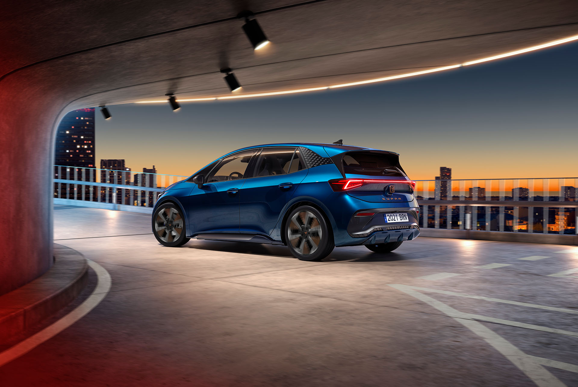 CUPRA Born 2025 - Salpicadero, tapicería e Infotainment