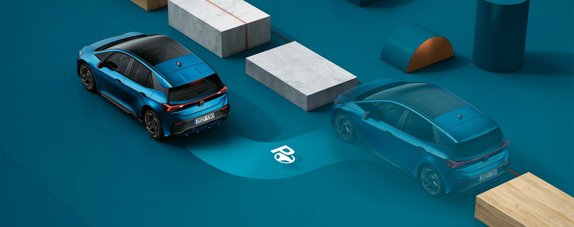 CUPRA Born color azul lava con función de estacionamiento remoto Park Assist