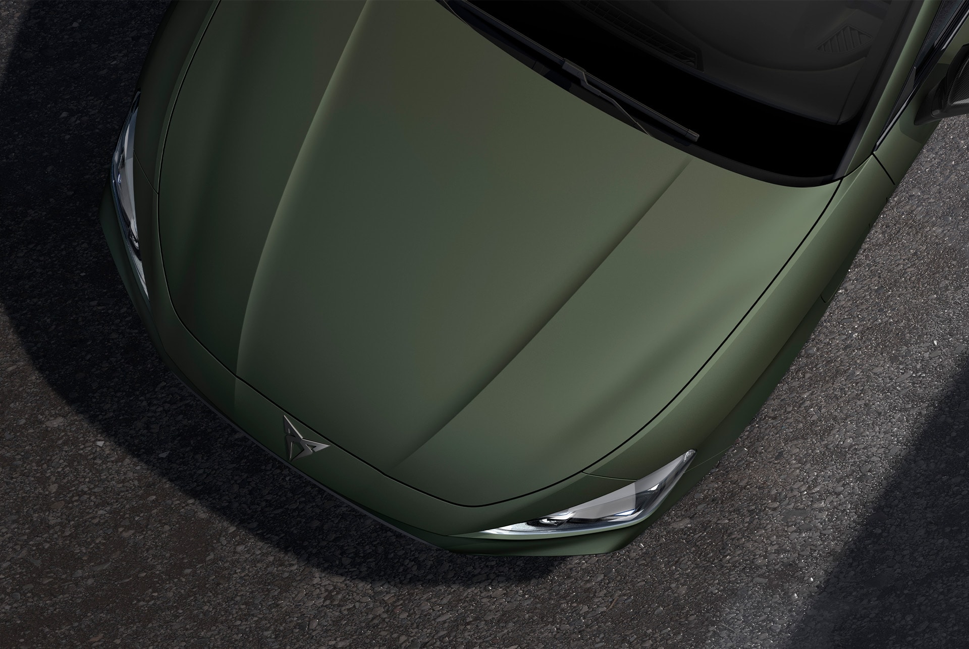 Vista aérea del nuevo CUPRA León Tribe Edition 2025 en Manganese mate