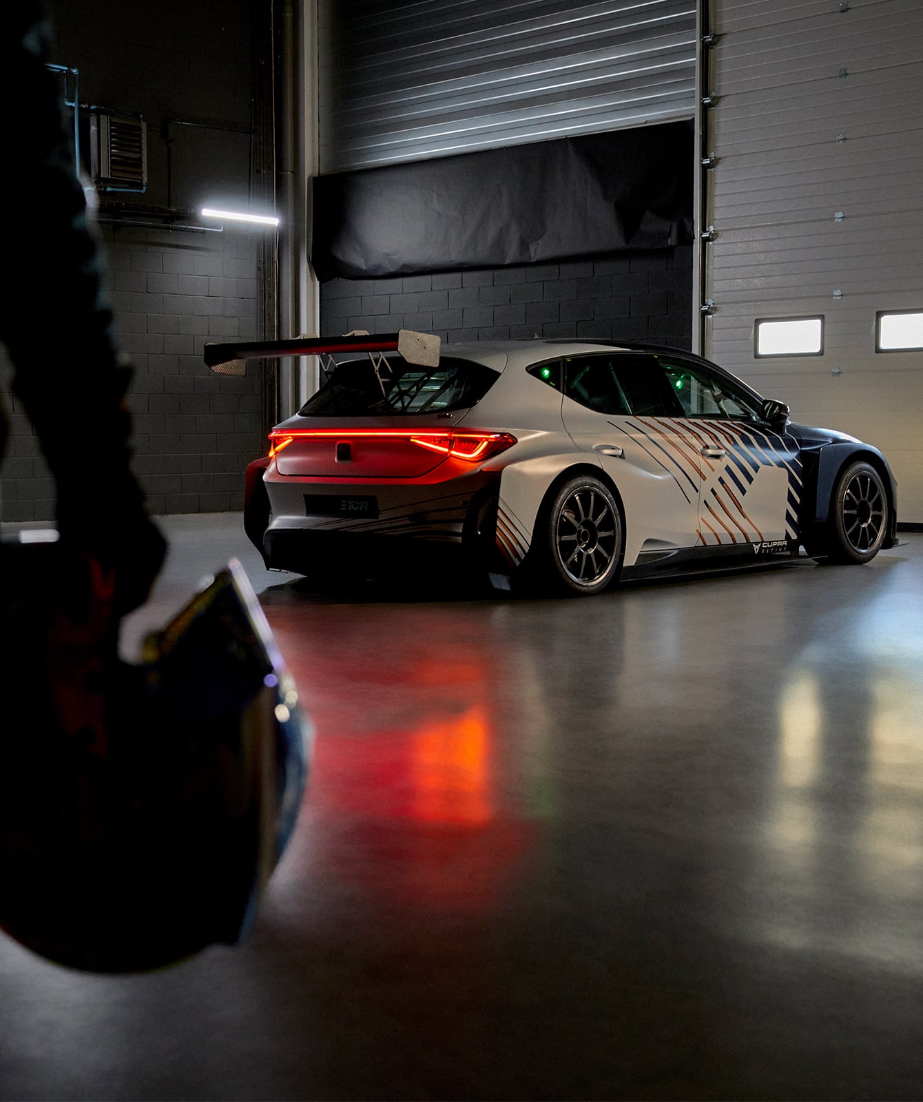 CUPRA e-Racer puesto al límite./ Poniendo a prueba el CUPRA e-Racer.