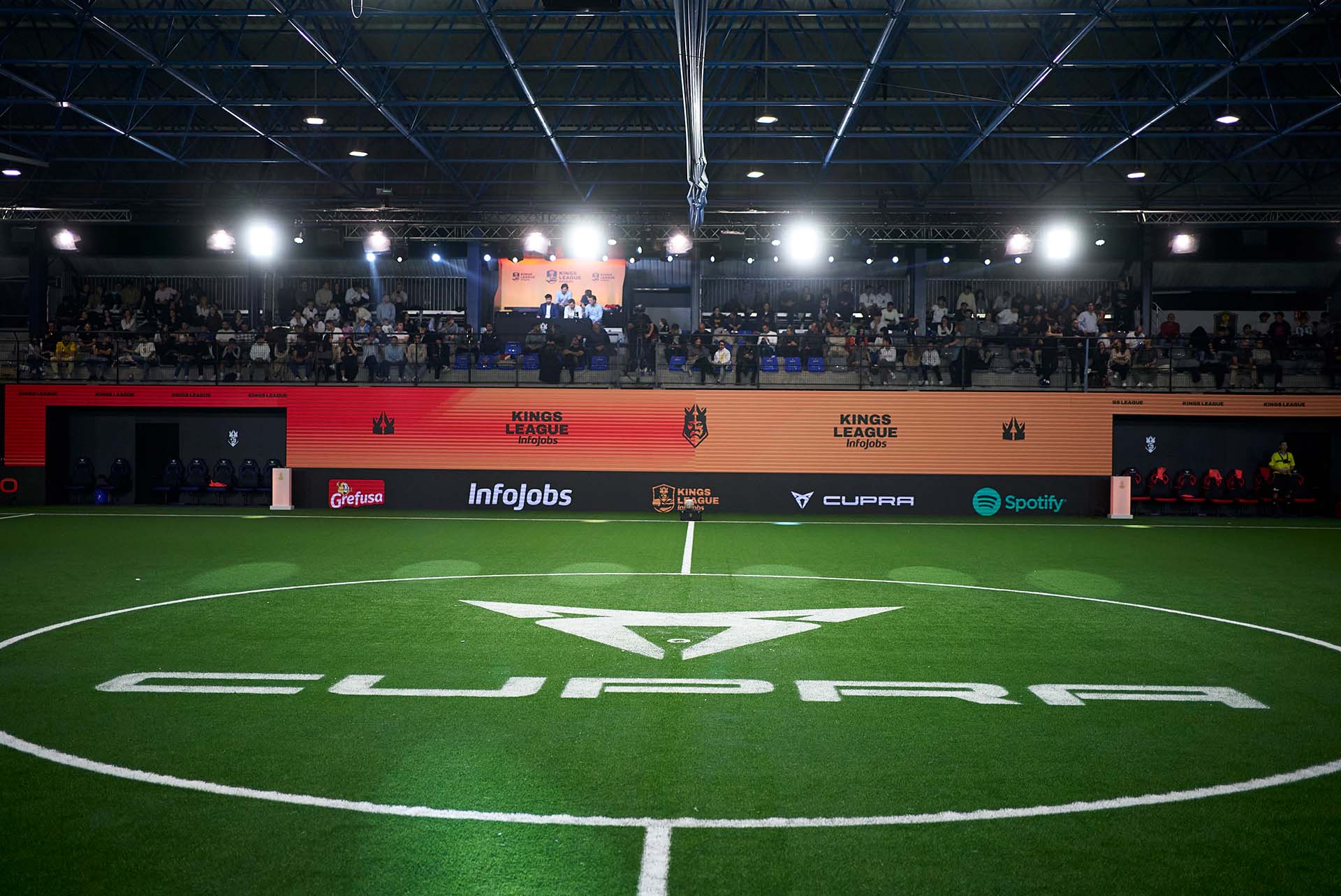 partido de fútbol de kings league generado por ordenador