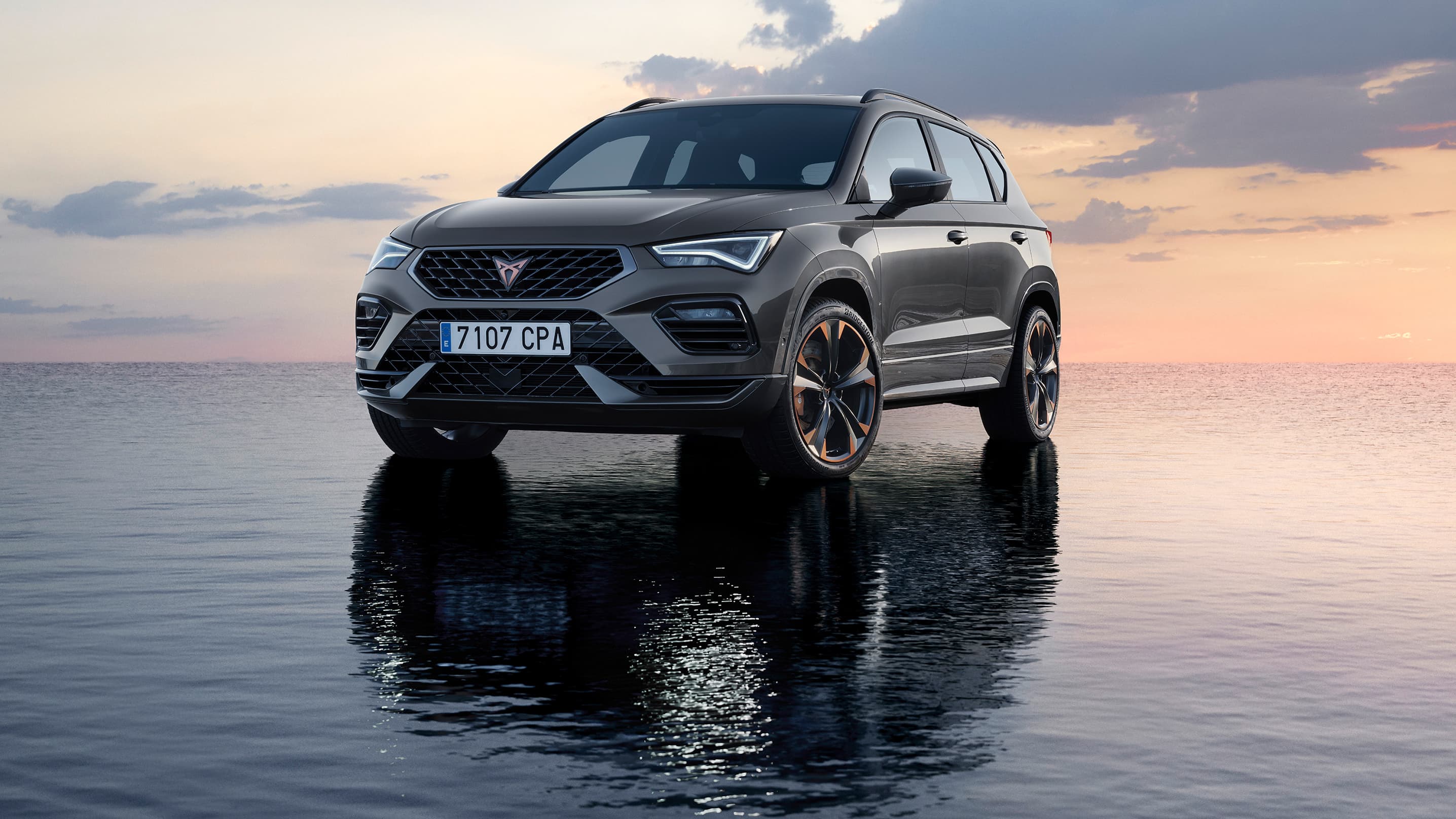 cupra-ateca-2020-engine-300-hp-rodium-grey-colour