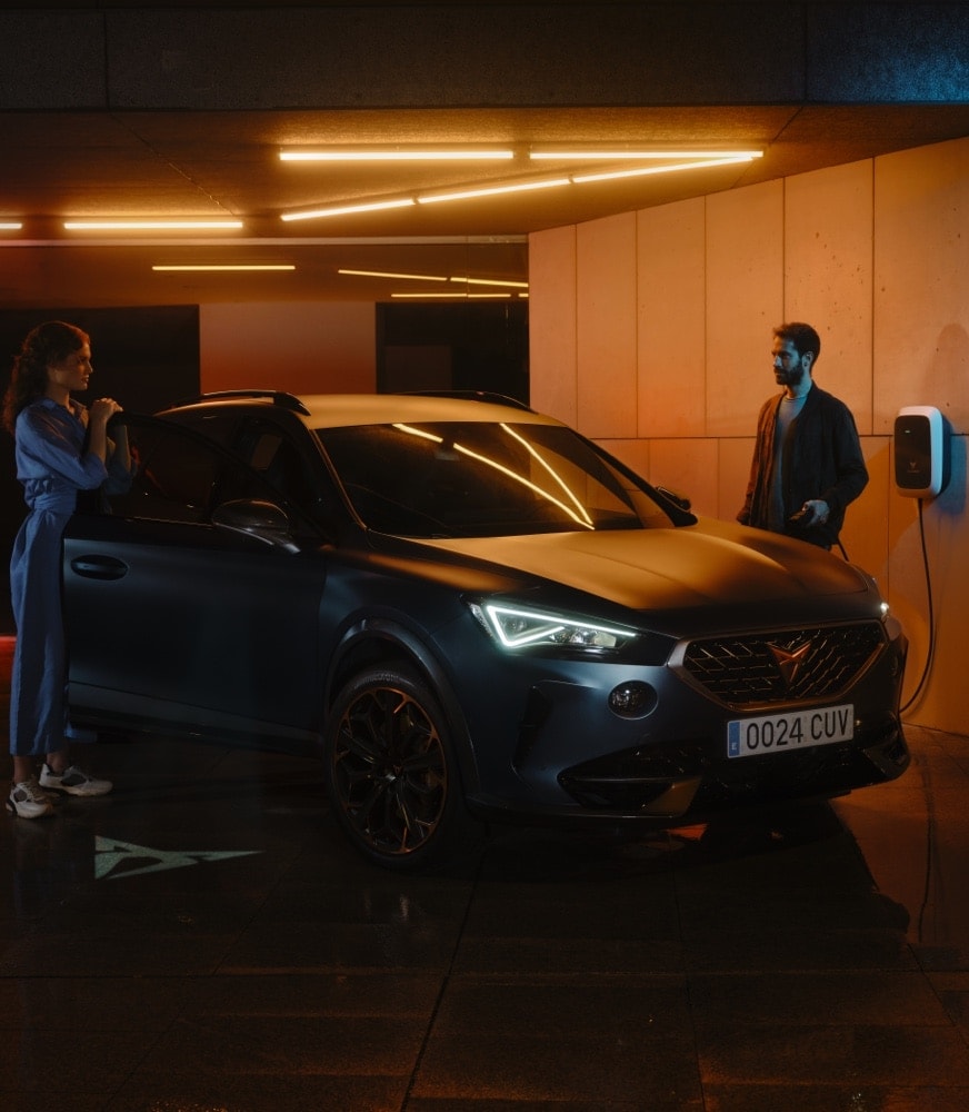 CUPRA%20CONNECT%20para%20vehículos%20e-HYBRID%20